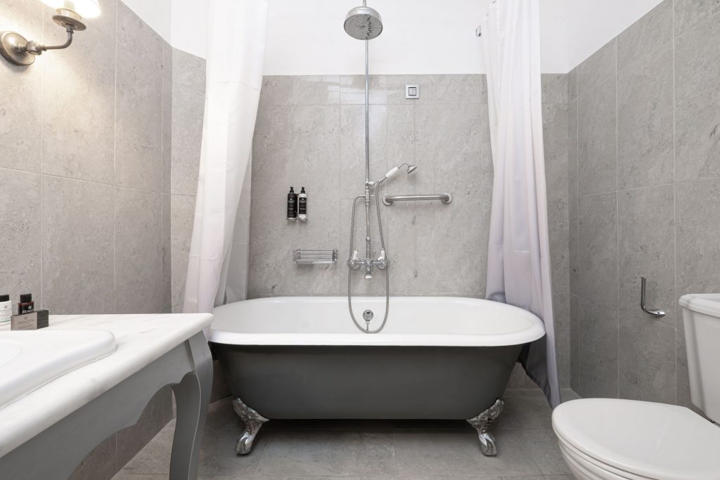 2 room suite private pool andros island 02