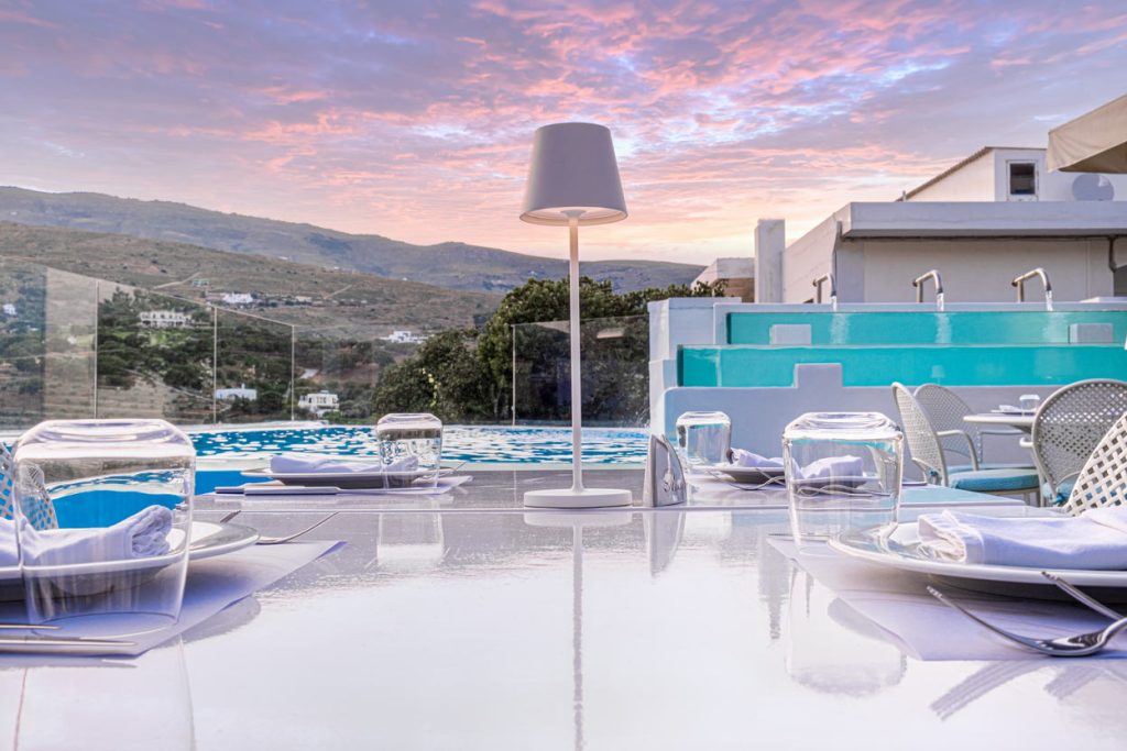 dollys-restaurant-andros-island-05